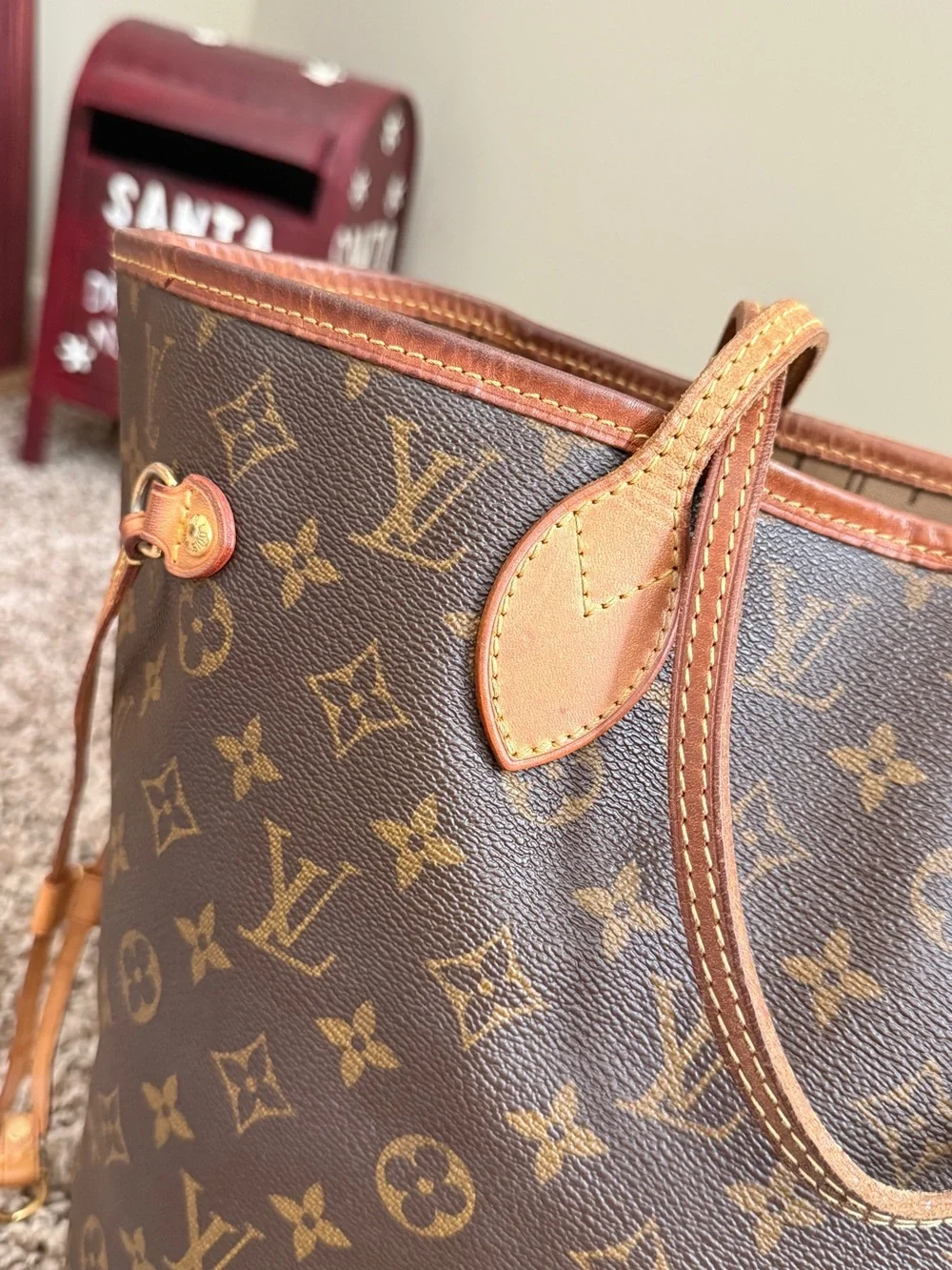 Authentic Louis Vuitton Neverfull MM Monogram Canvas